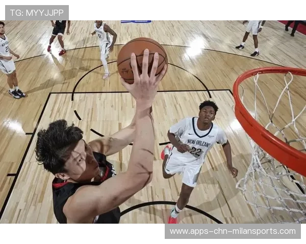 篮球底角三分专员火力全开，引爆场上狂欢