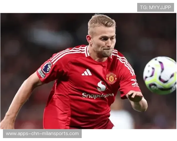 拜仁凭借持续传递掌控局势,德利赫特拦截强势 拜仁凭借持续传递掌控局势,德利赫特拦截强势